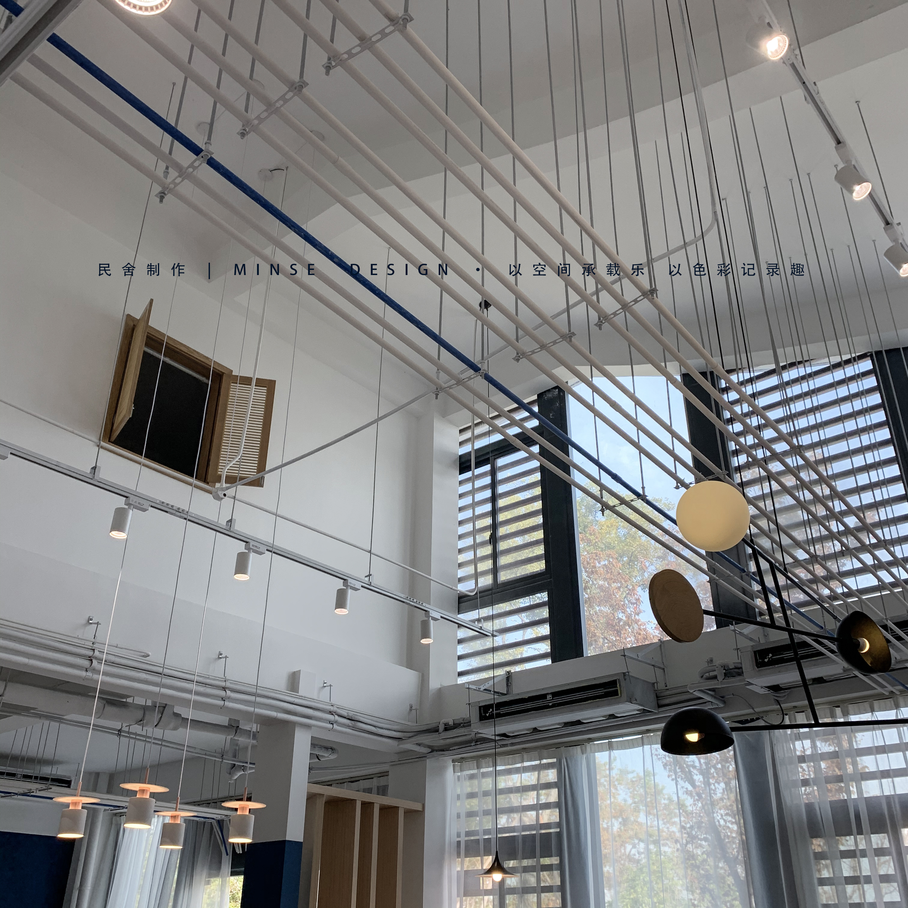 “富春江畔的克莱因蓝空间”-21