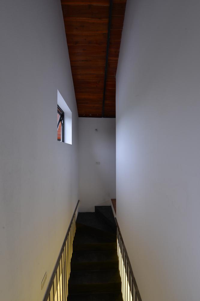 越南河内褶皱屋顶住宅丨TOOB STUDIO · Office Profile-34