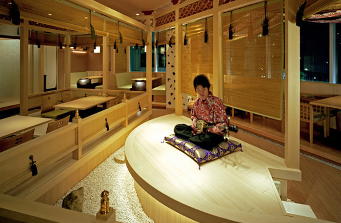 琉球料理 金魚すさび店舗デザインプロデュース丨株式会社スーパーマニアック-1