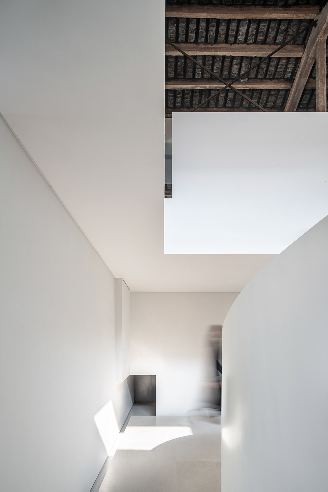 观博卫浴总部及展厅丨中国佛山丨里与外,LEW STUDIO-43