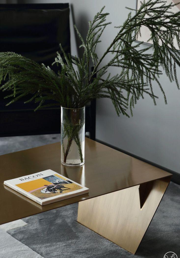 清羽设计丨平层丨黑白冷调如何打造温馨小家-17