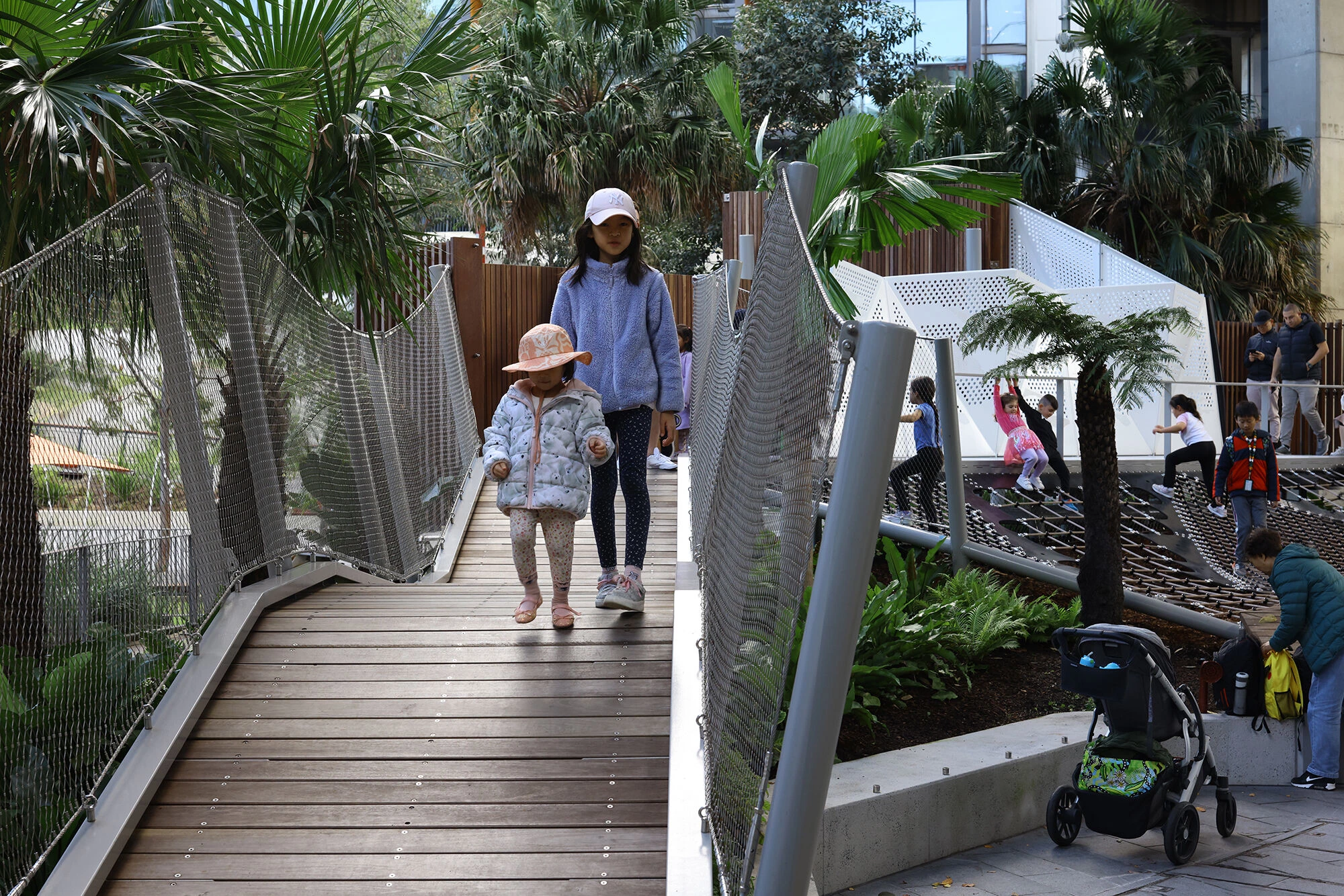 Waterfront Playground, Darling Harbour-13