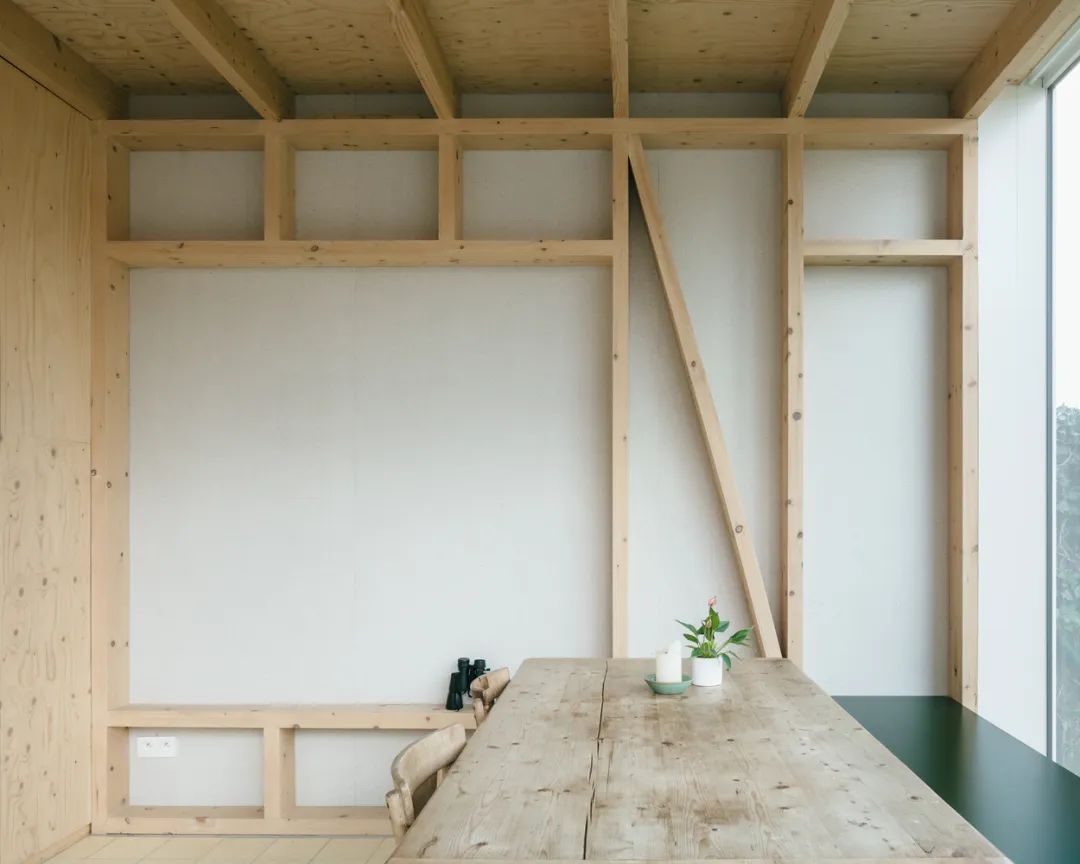 狭长工人房变花园住宅丨勾勾手设计网-15