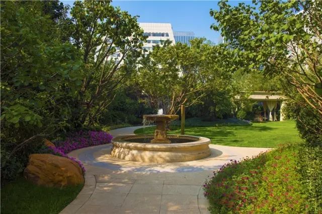 绿化设计中的地被放线手法与植物配置-162