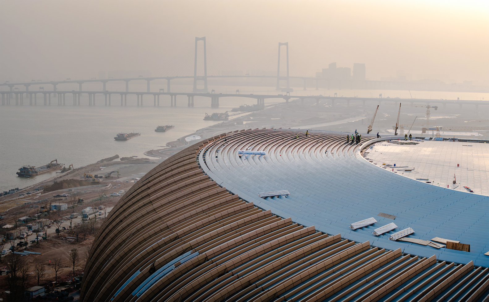 中国粤港澳大湾区大型体育中心建设丨中国广州丨扎哈·哈迪德建筑事务所,广东省建筑设计研究院-25