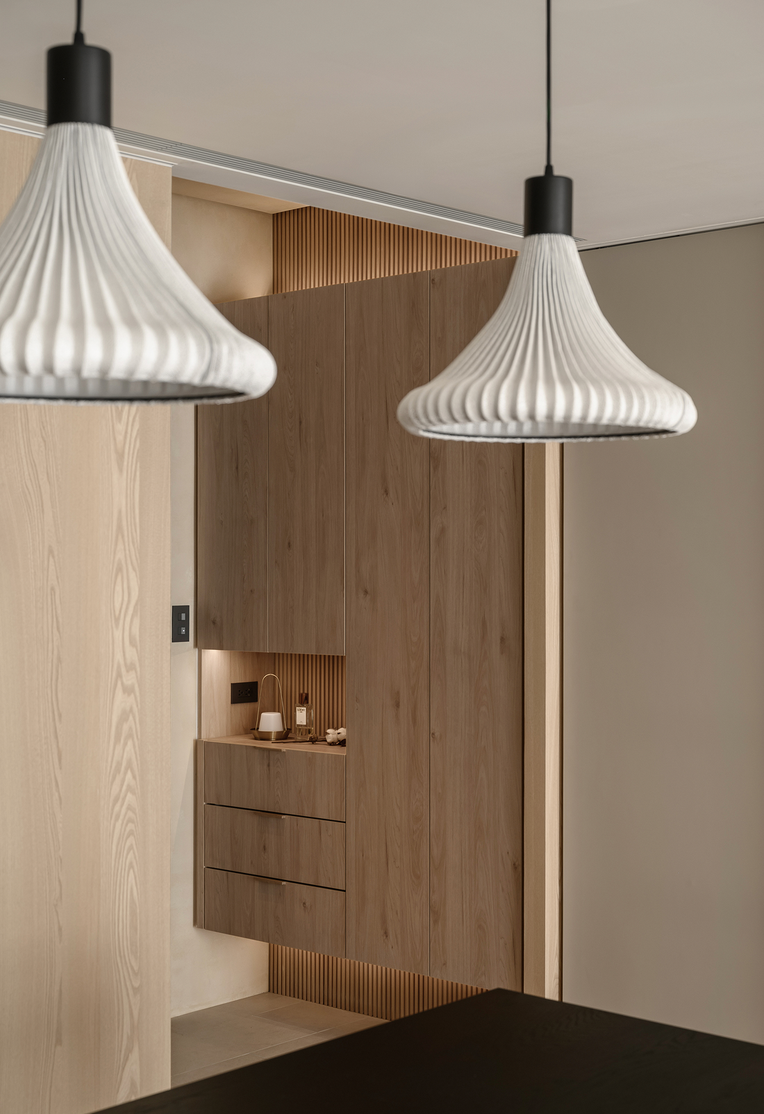 用“减法思维”打造的松弛感婚房-2