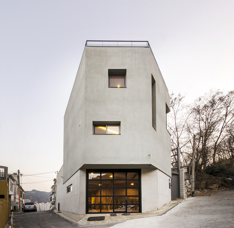 洪春东大厦的乡村别墅生活-28