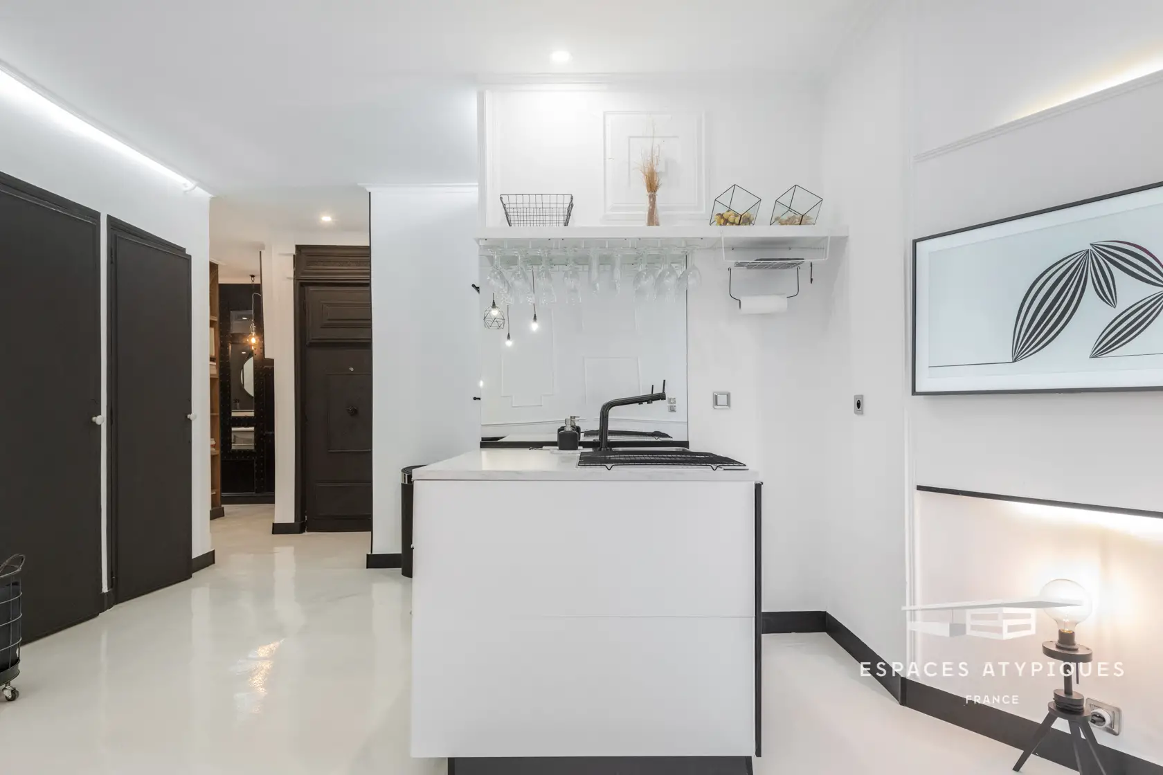 马赛尔现代海景公寓设计-8