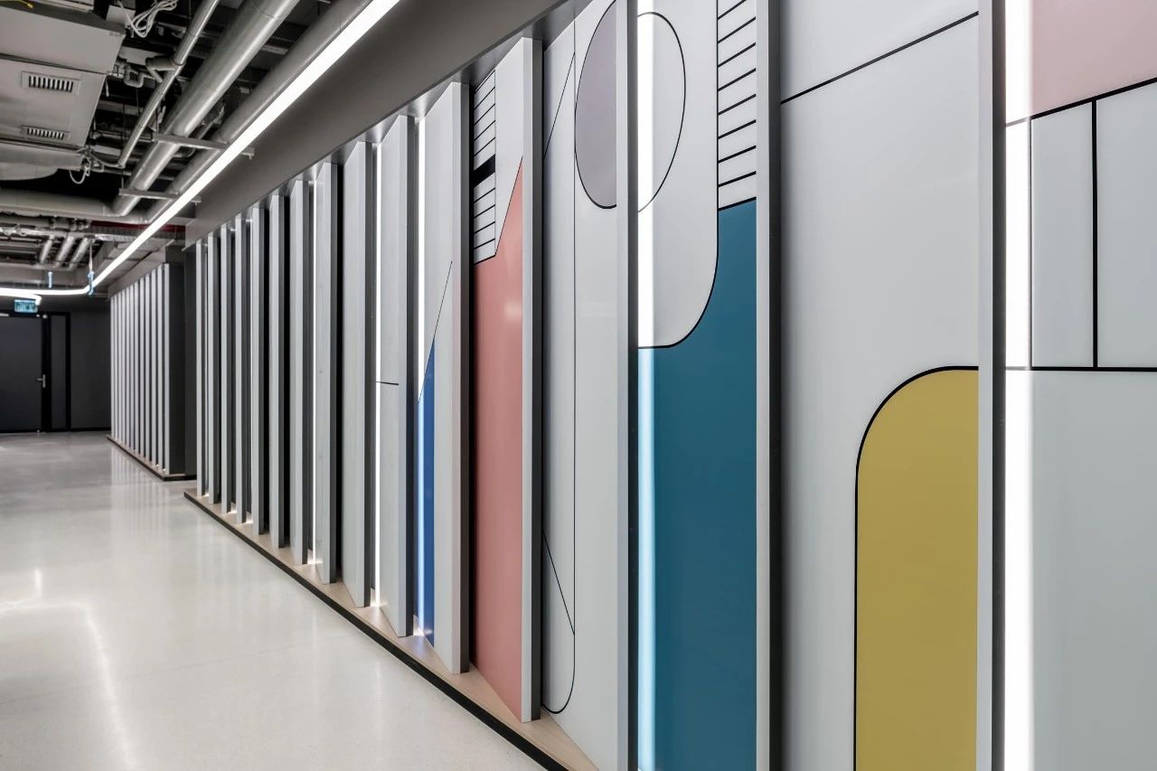 美学聚场娱乐办公设计-54