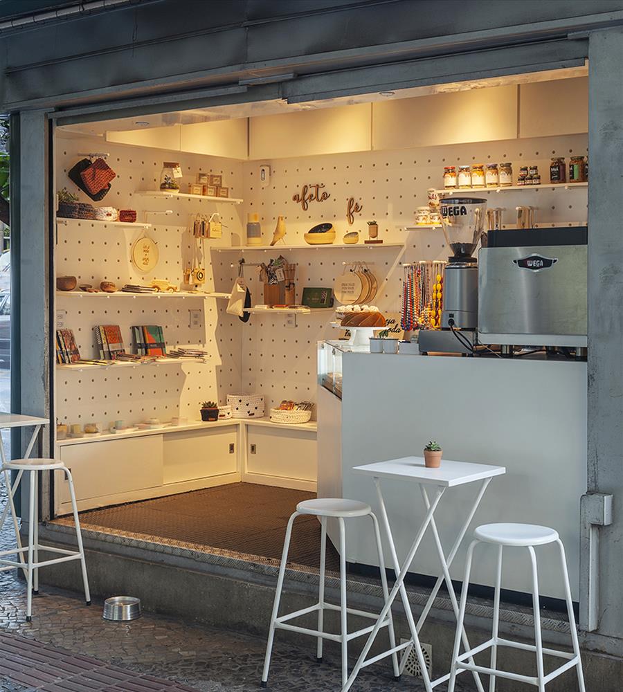 巴西 Branca 咖啡厅 | 创新设计唤醒城市角落-4