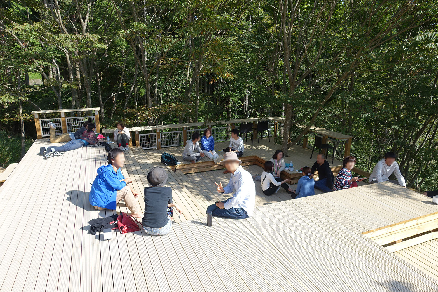 箱根山半山腰的漂浮甲板·陸前高田市民公园丨日本岩手-25