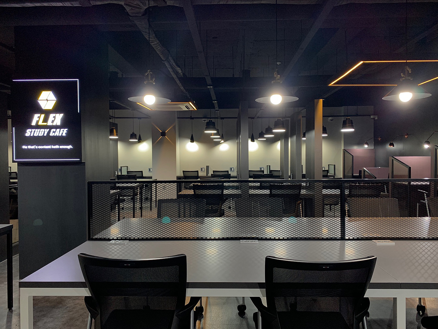 现代简约室内设计，打造舒适咖啡厅空间-3