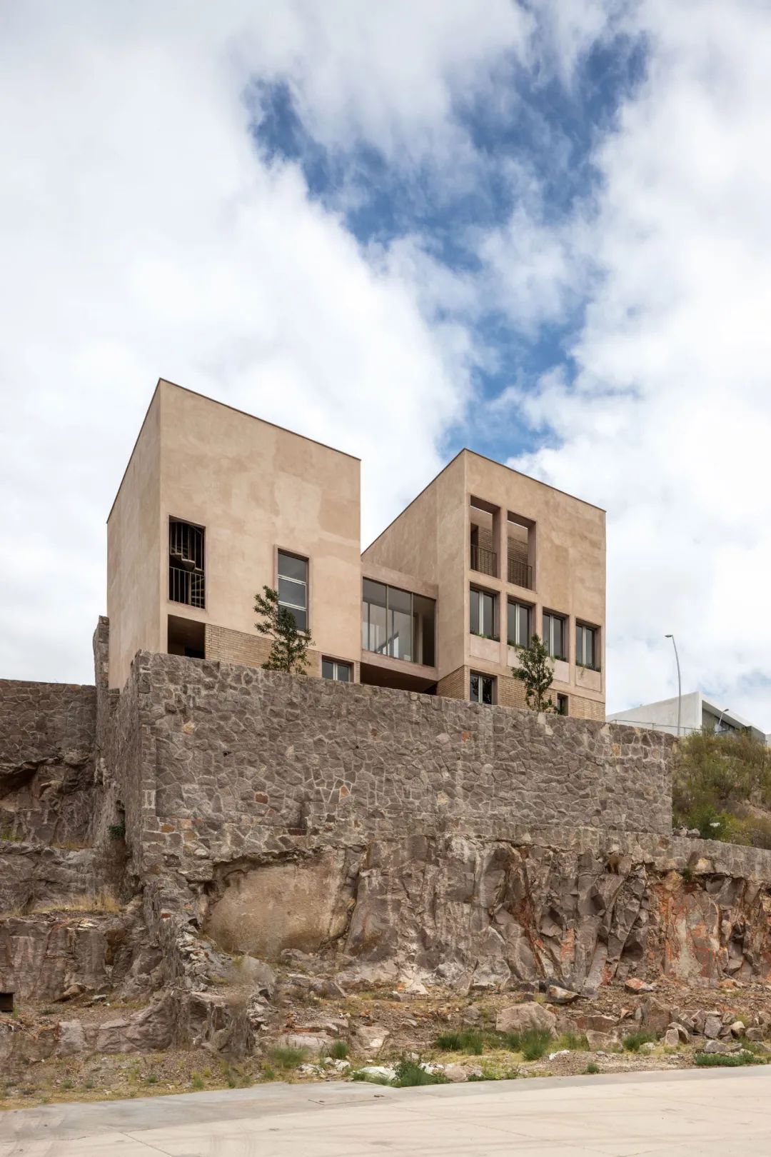 墨西哥现代住宅设计 | 融入自然，展现多元文化-80