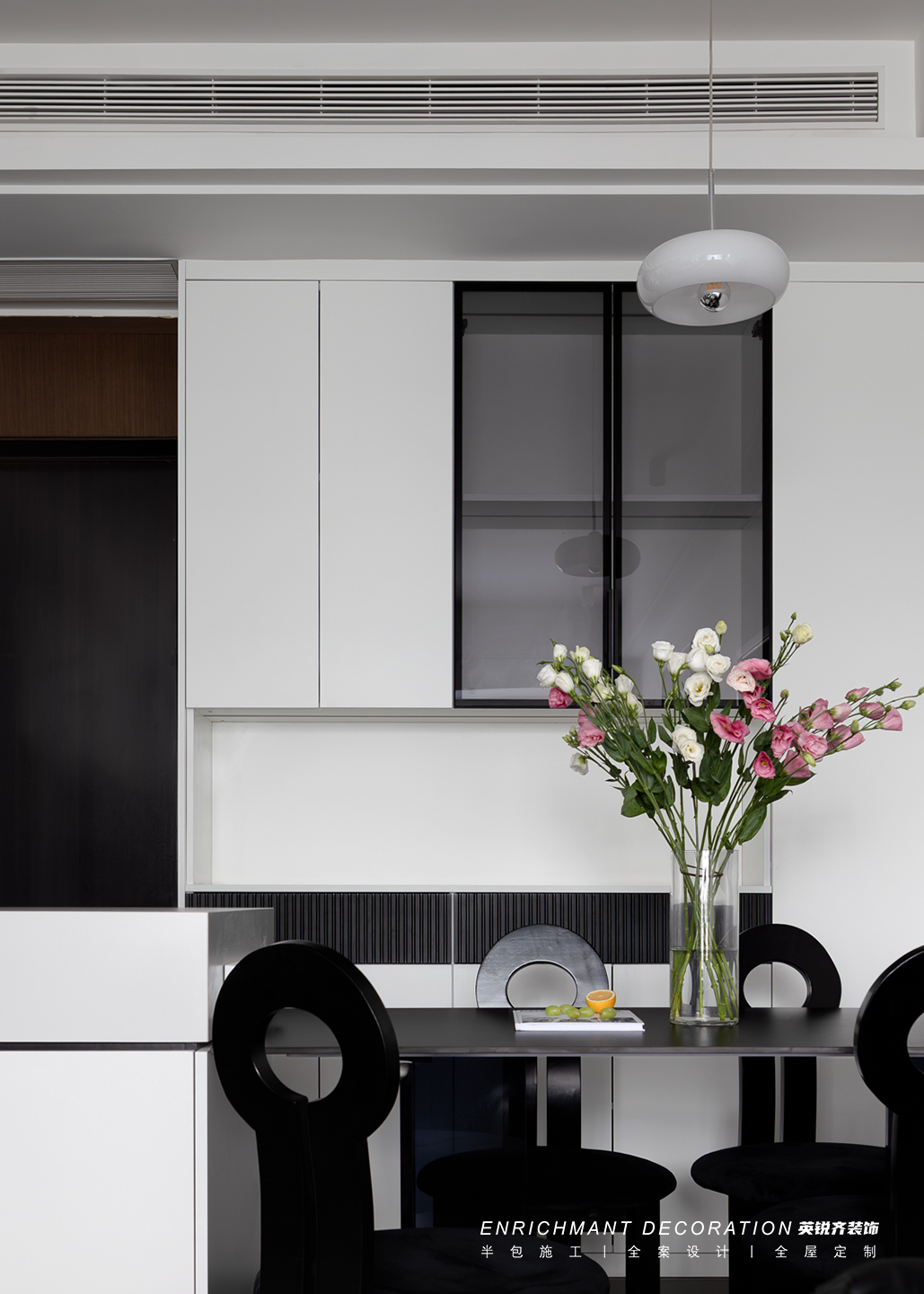 极致黑白丨易越-29