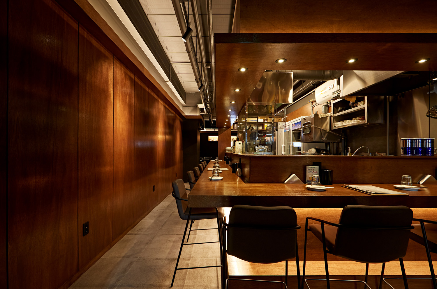 木材艺术 | 17 平米极简雅居的惊艳设计-5