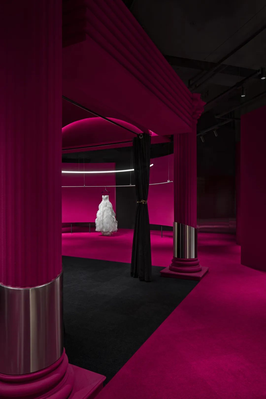 唯惜 LE'PRECIOUS 婚纱郑州双店丨中国郑州丨SALONE DEL SALON|得德设计-18