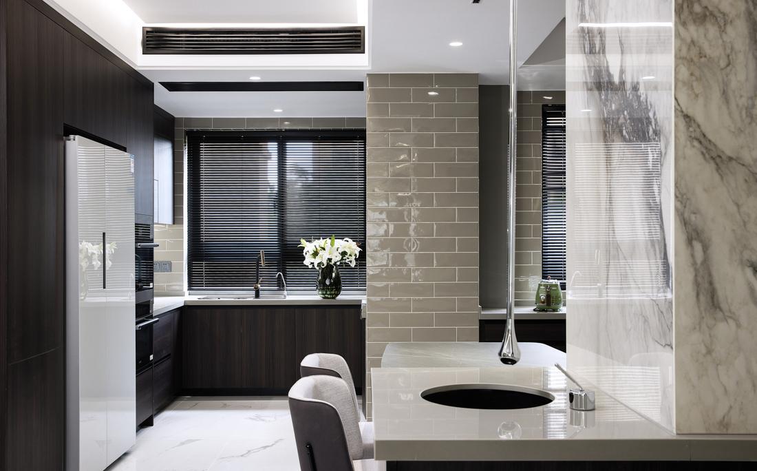 钟宇狄丨平层丨拥抱克莱因蓝-3