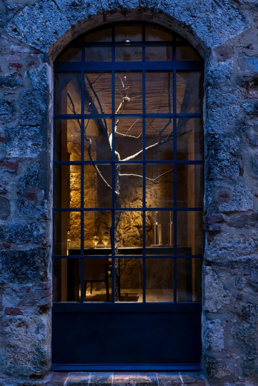 Oreade餐厅丨意大利阿斯蒂丨Foster + Partners-2