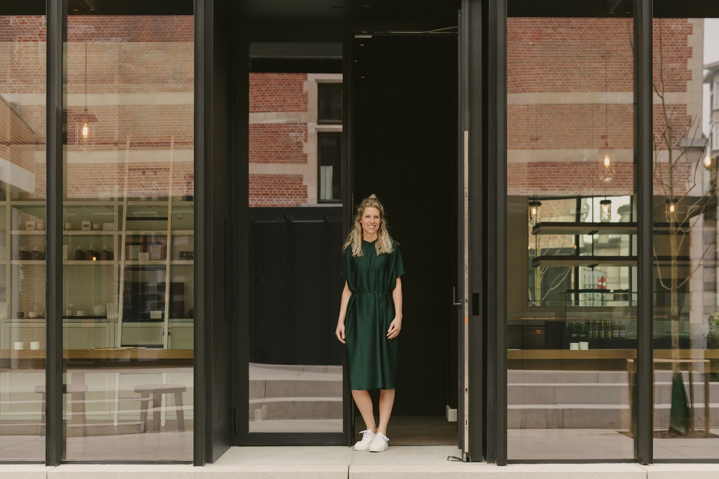 August 酒店 / Vincent Van Duysen-14