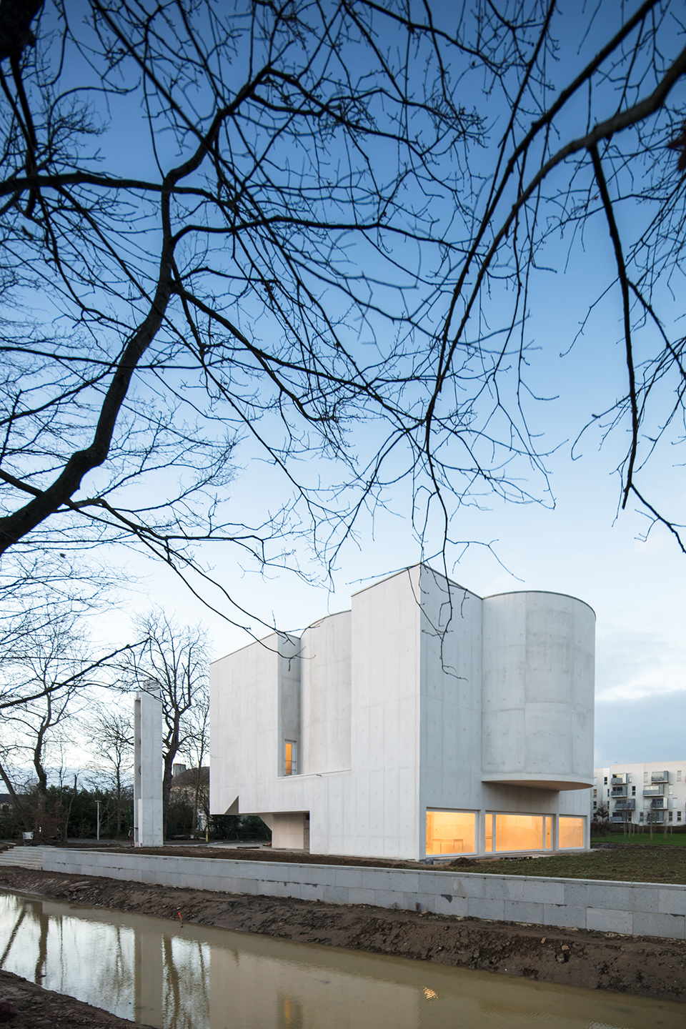 Saint-Jacques-de-la-Lande教堂,法国雷恩 / Álvaro Siza Vieira-111