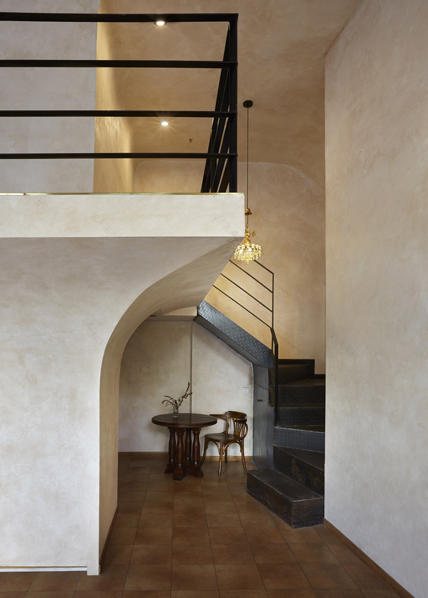 铁手咖啡大悦城店 · 窄长空间变身的社区咖啡馆丨力场(北京)建筑设计 Linkchance Architects-36