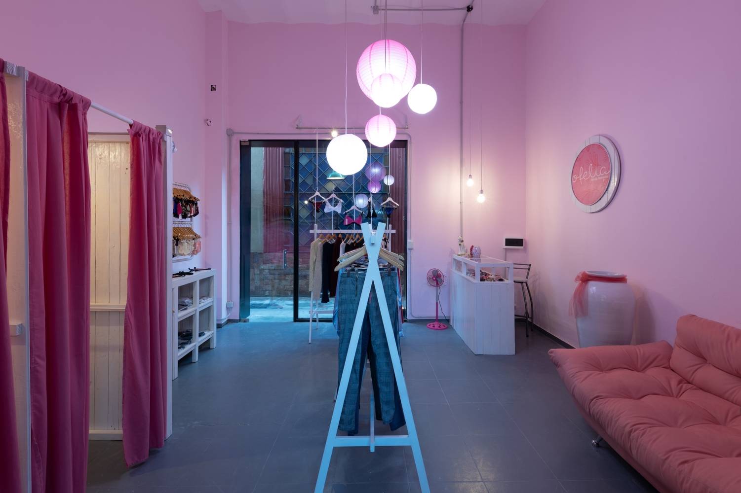 阿根廷百年修道院改造的购物中心-83