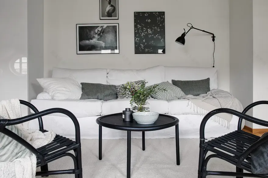 玫瑰楼阁,穿越时光的"牛眼窗"魅力-6