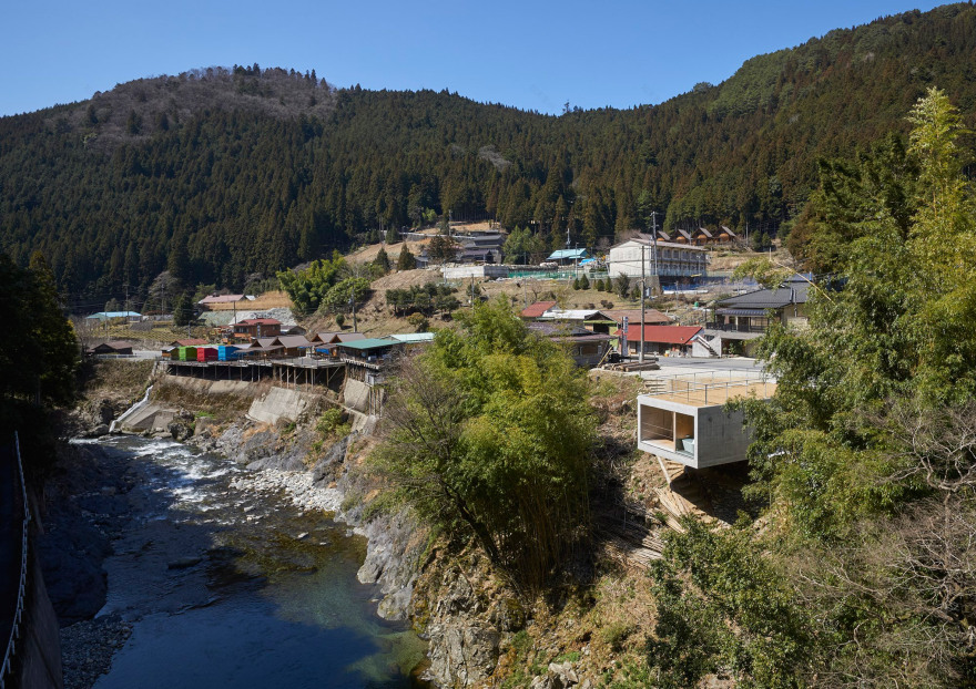 Holiday home by Masato Sekiya cantilevers over a cliff edge in Nara Prefecture-24