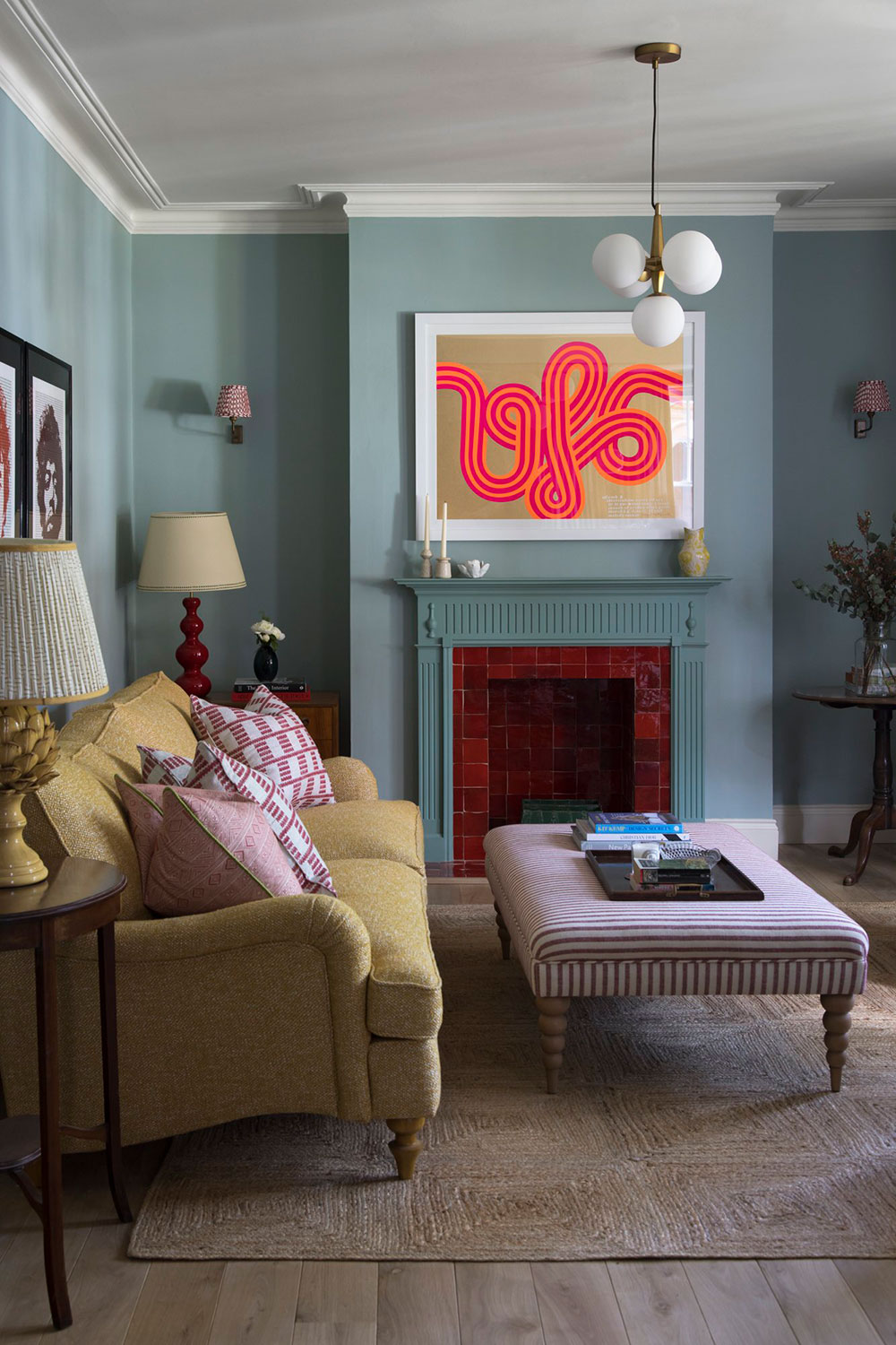 伦敦 19 世纪历史建筑公寓的彩色活力改造-2