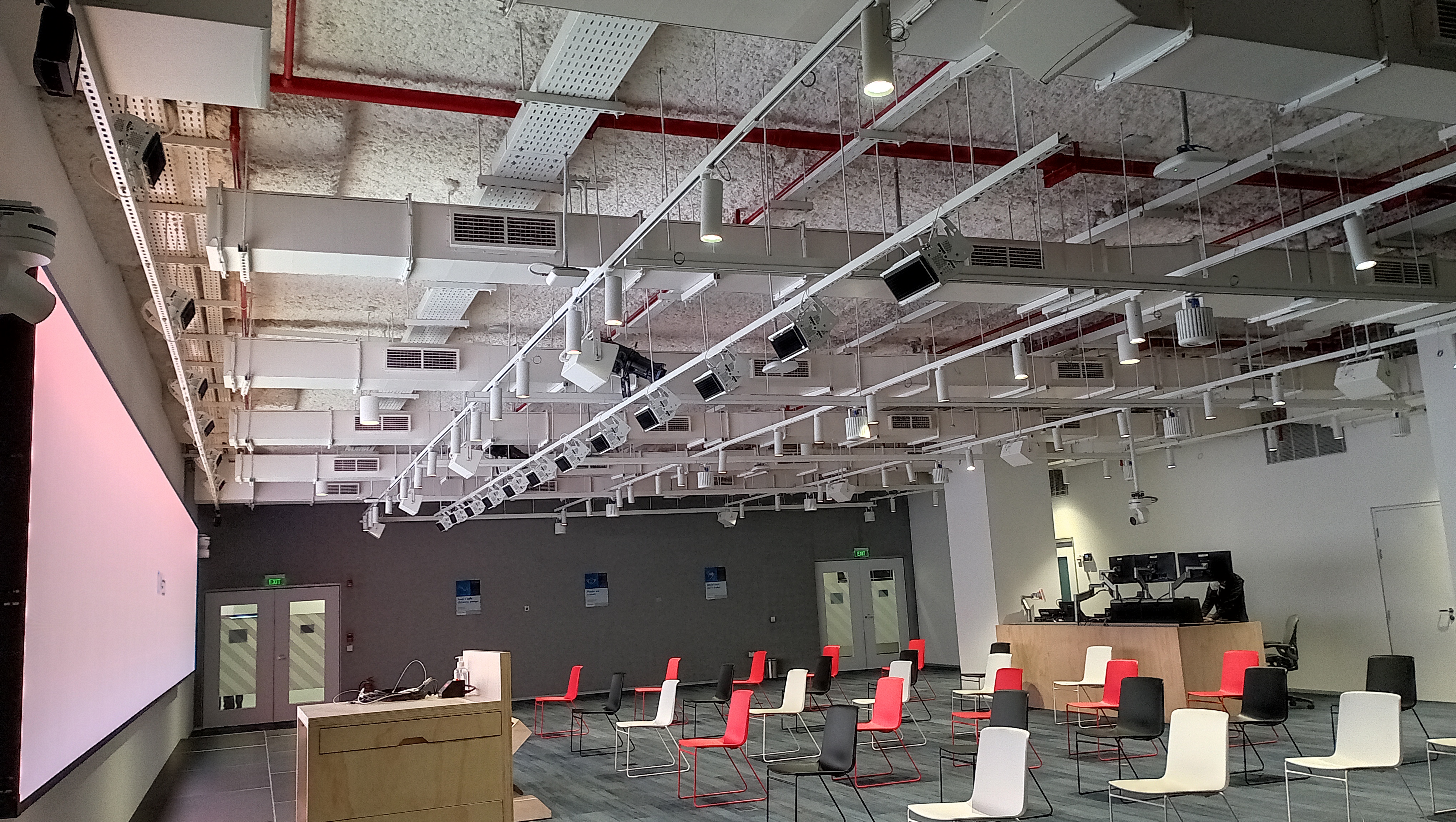 Facebook 印度办公室智能照明提升工作效率丨Anusha Technovision Pvt. Ltd-7