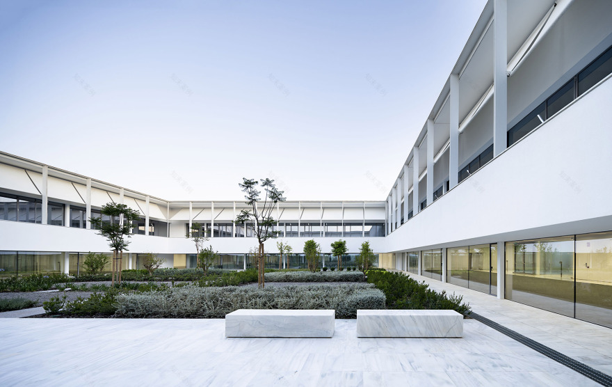 马拉加大学总部及礼堂丨西班牙马拉加丨Alcolea+Tárrago Arquitectos-35