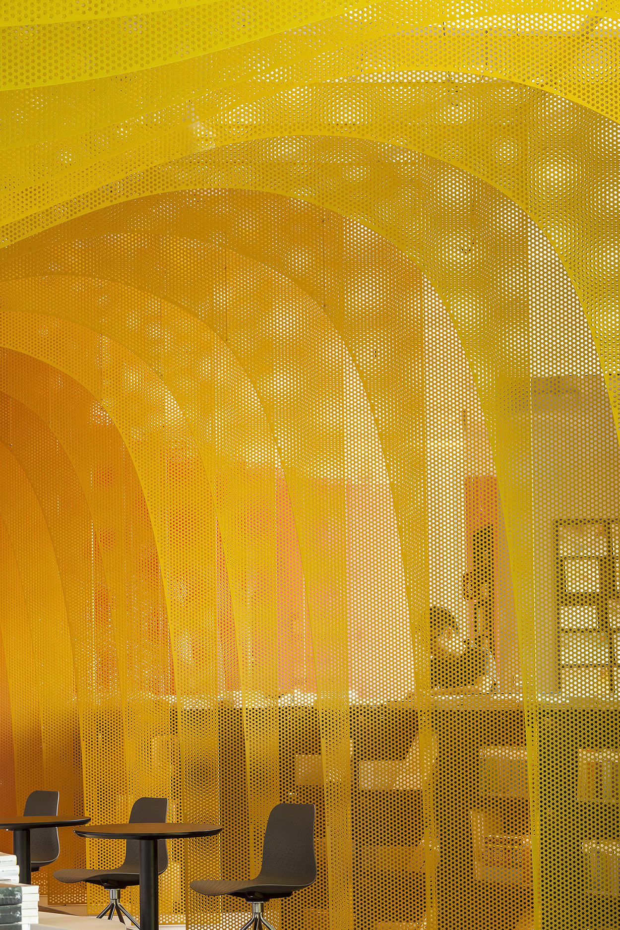 金属彩虹里的书店——苏州钟书阁 / 俞挺-Wutopia Lab-12