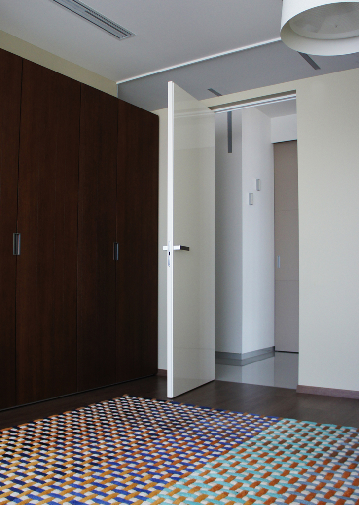 乌克兰单色家居,白色基调与自然元素完美融合-13