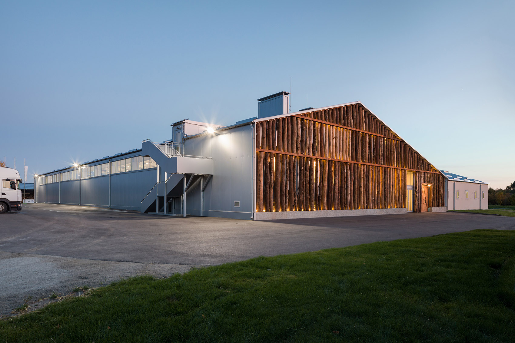 VG马术俱乐部,乌克兰 / Drozdov&Partners-34