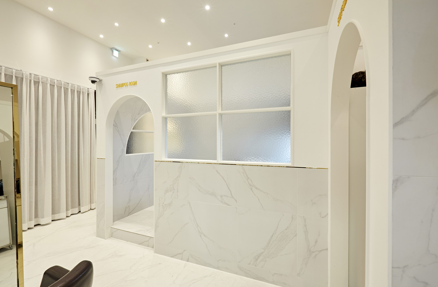 18 平米现代美容院空间设计，展现极简美学魅力-9