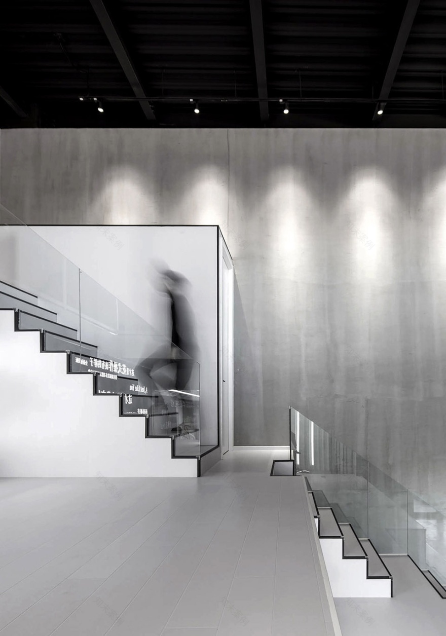 The Pit House汽车俱乐部丨上建下筑工作室-40