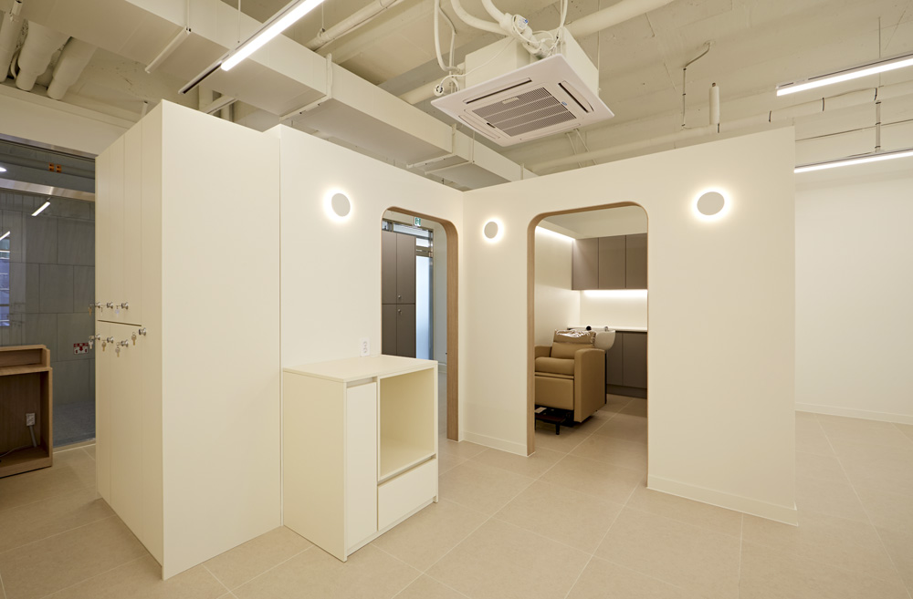 28 平米现代美容院空间设计，诠释极简美学-13