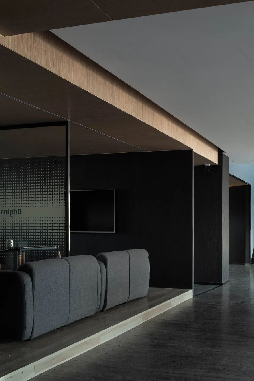 《墨间》 | 极简办公空间,演绎新美学趋势-13