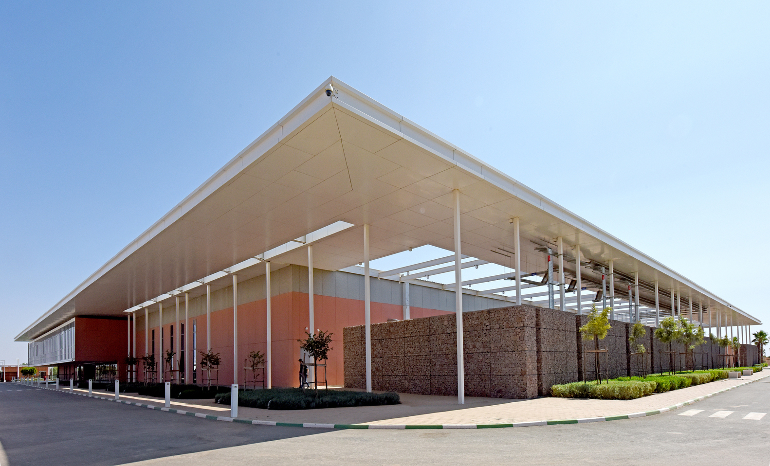 摩洛哥本·盖瑞数据中心丨AWM 建筑师-5