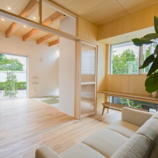 公園前の２世帯の住まい丨ｍ＋ｈ（エムアンドエイチ）建築設計スタジオ-13