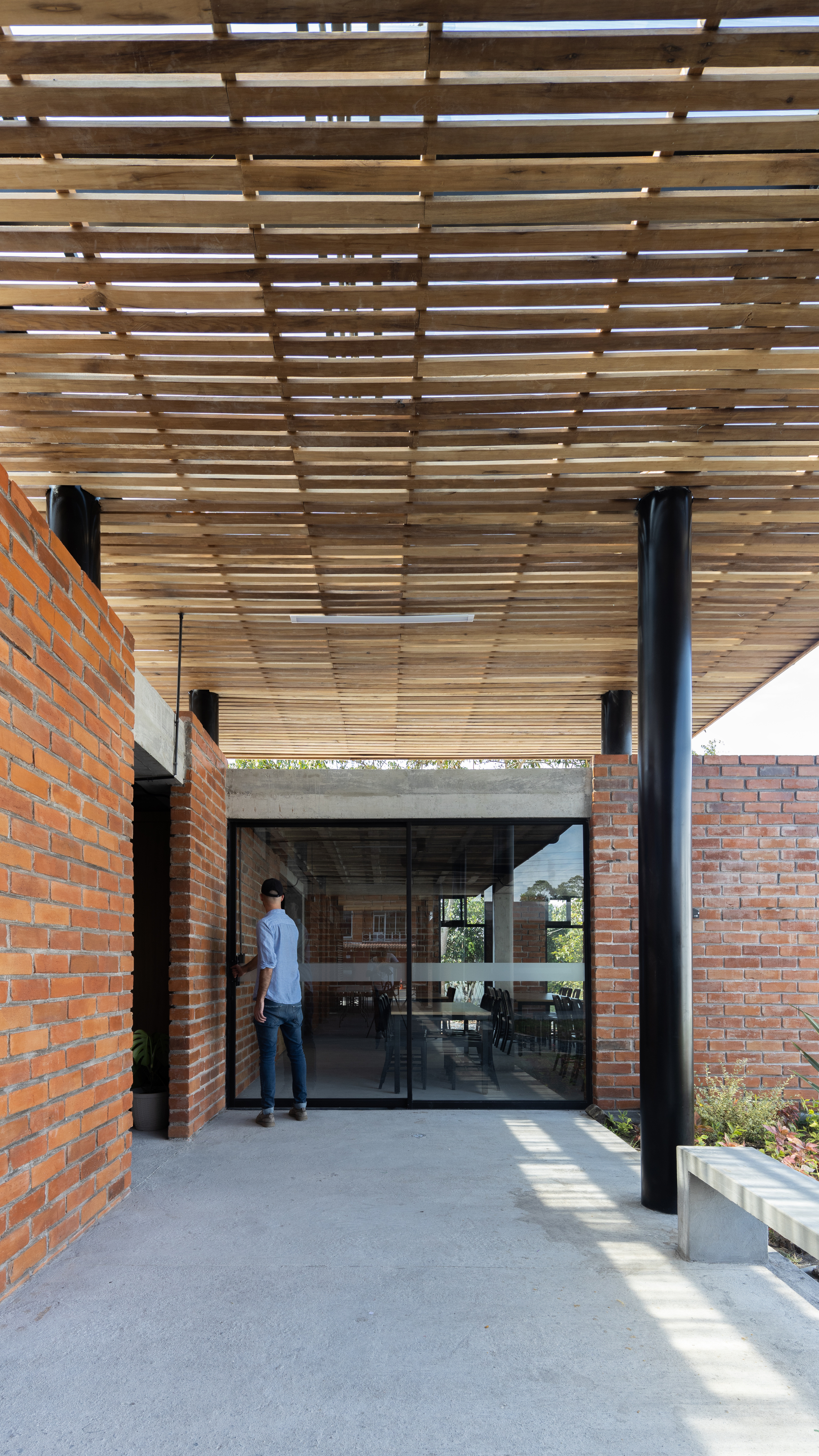 新日老年人中心丨厄瓜多尔丨Side FX Arquitectura-35