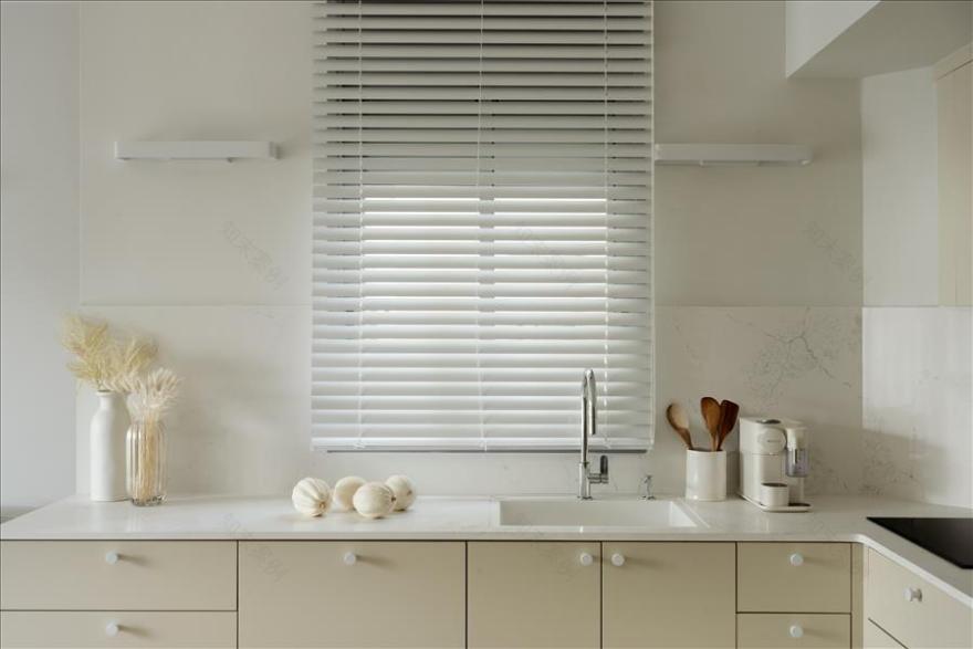 翻新带拐角的公寓成温馨住宅丨以色列耶路撒冷丨建筑师兼室内设计师米拉夫·诺阿-24