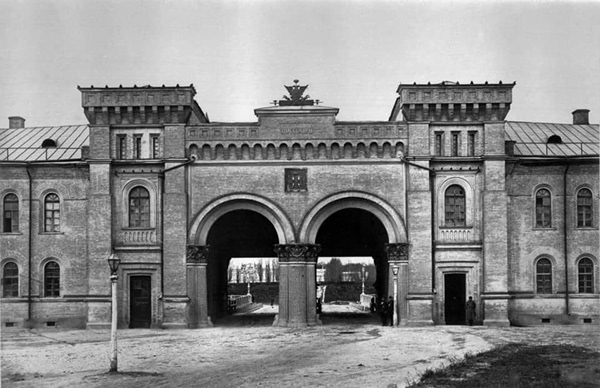 阿森纳广场翻新丨乌克兰基辅-14