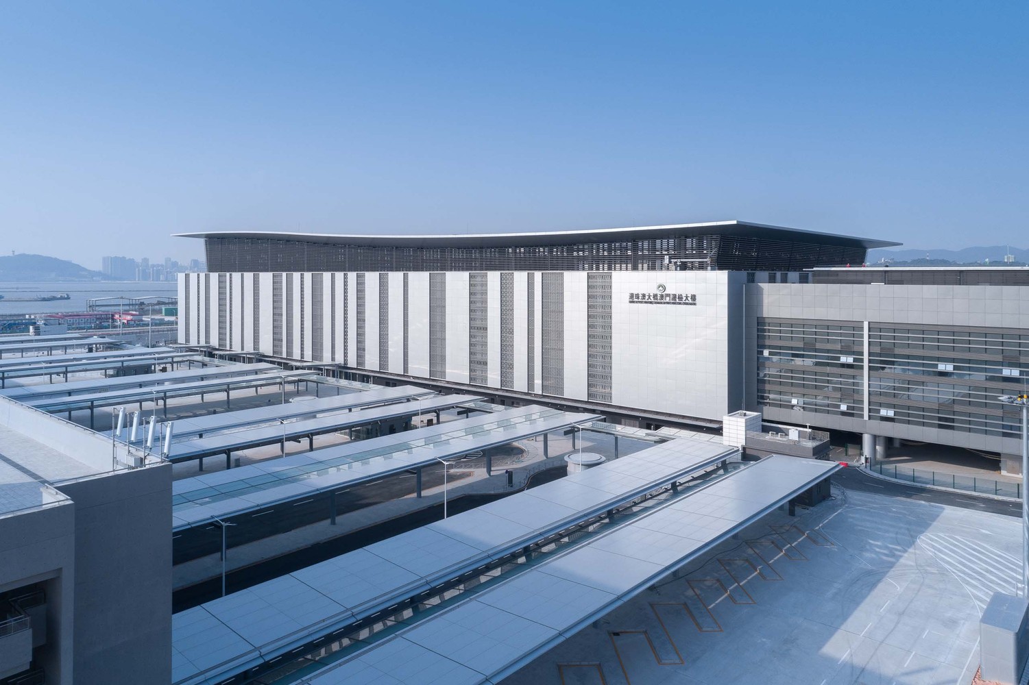 珠海人工岛港 | 创新绿色通关，智能交通典范-24