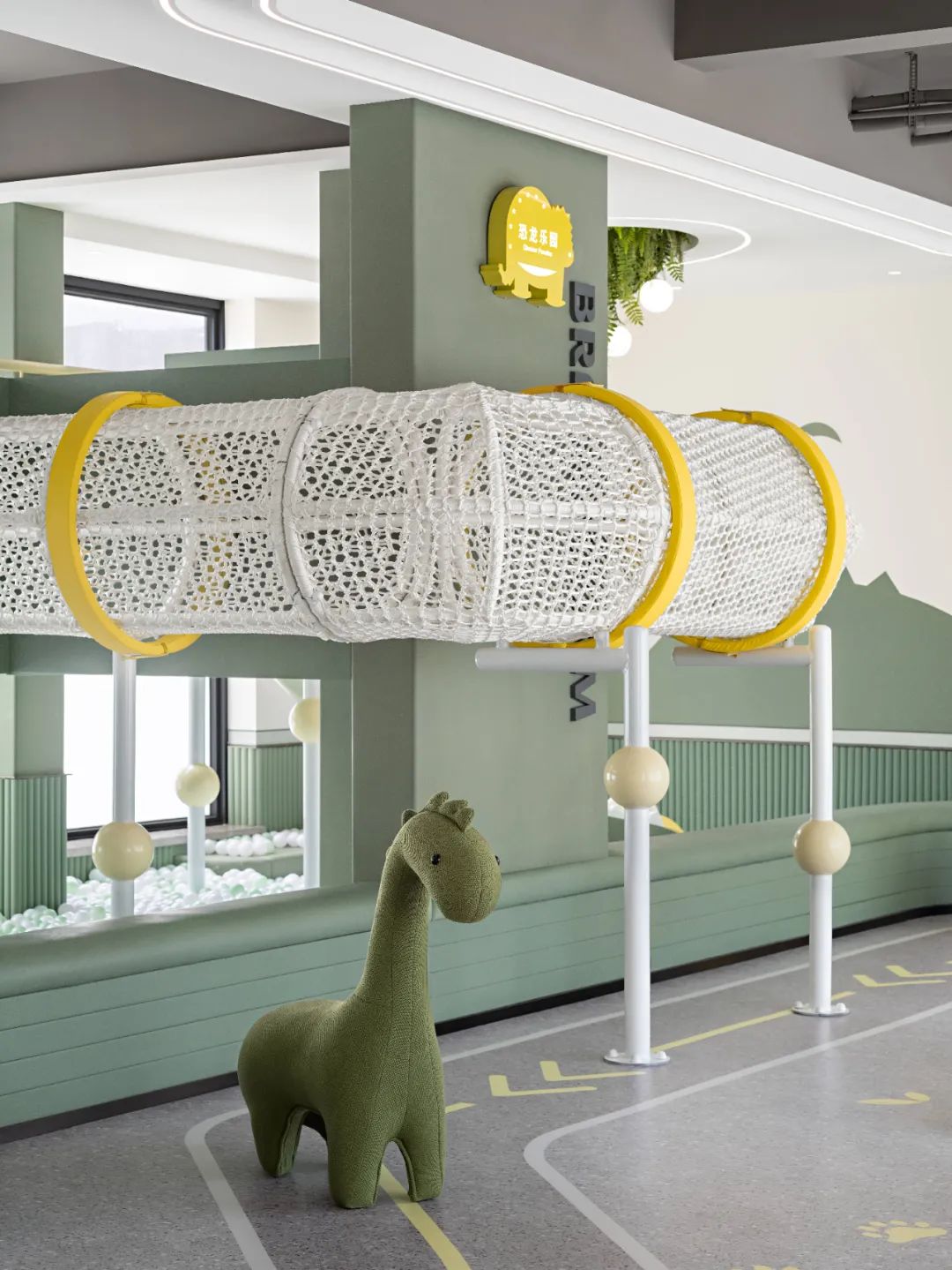 漳州建发·朗云展示区架空层，社区活动中心丨中国漳州丨励时设计集团-32