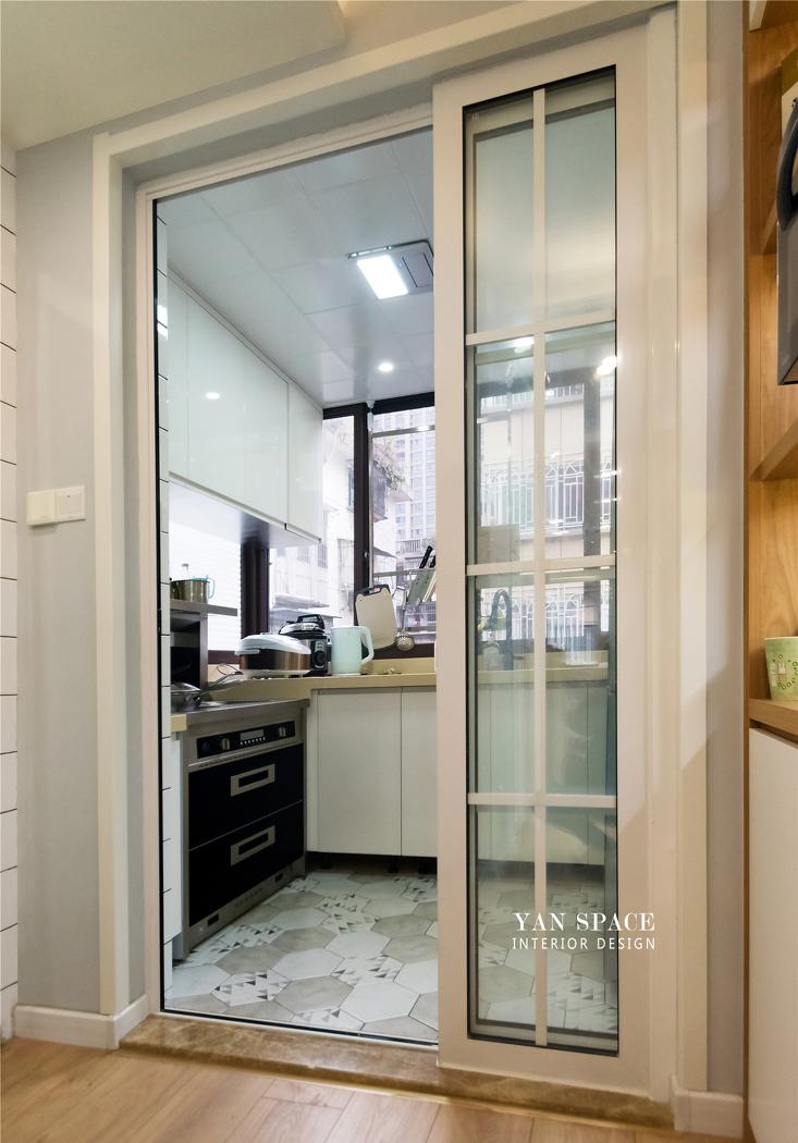 
51平米三房两厅，巧妙利用每一寸空间 -11