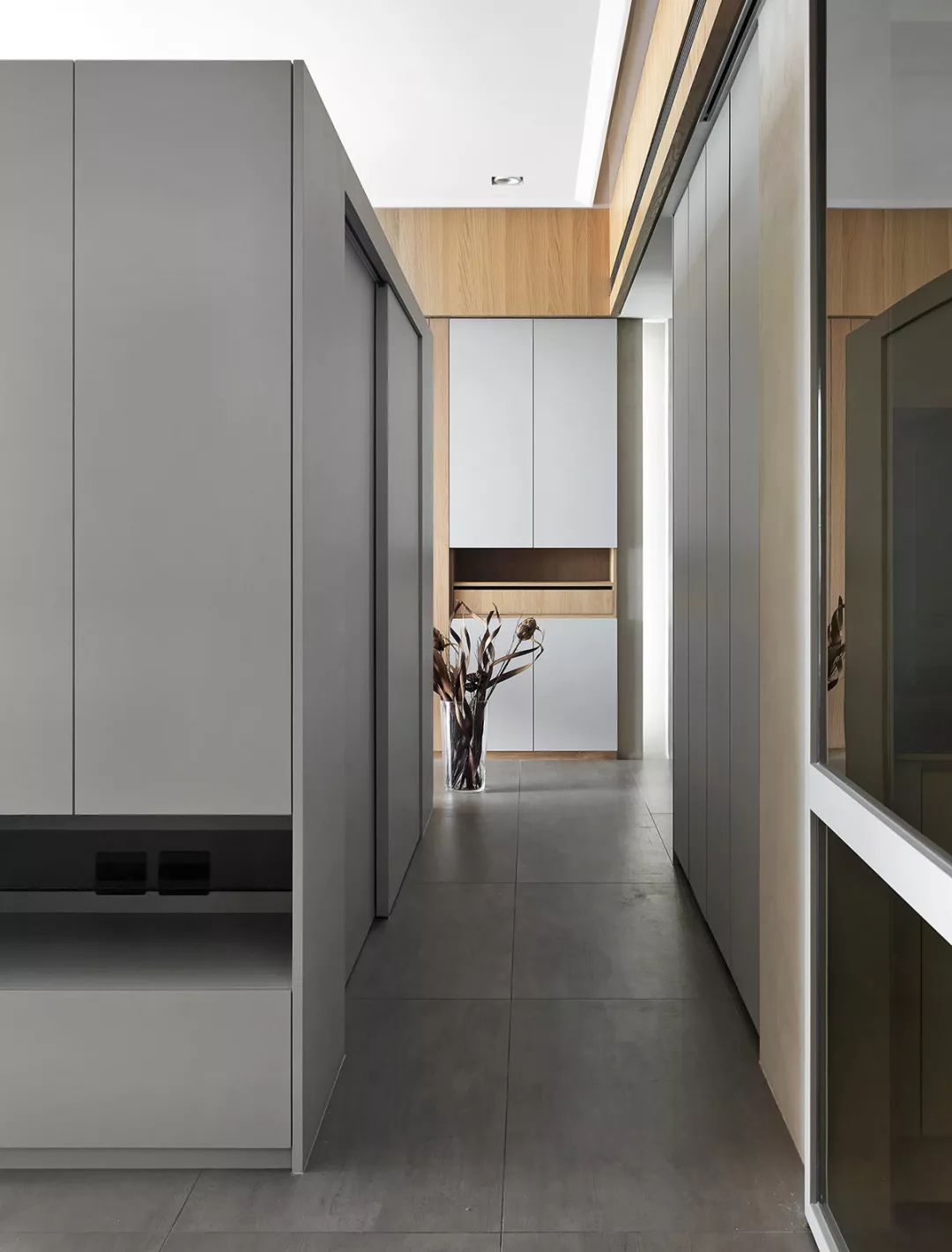 140㎡现代简约宅,明亮宽敞空间设计-44