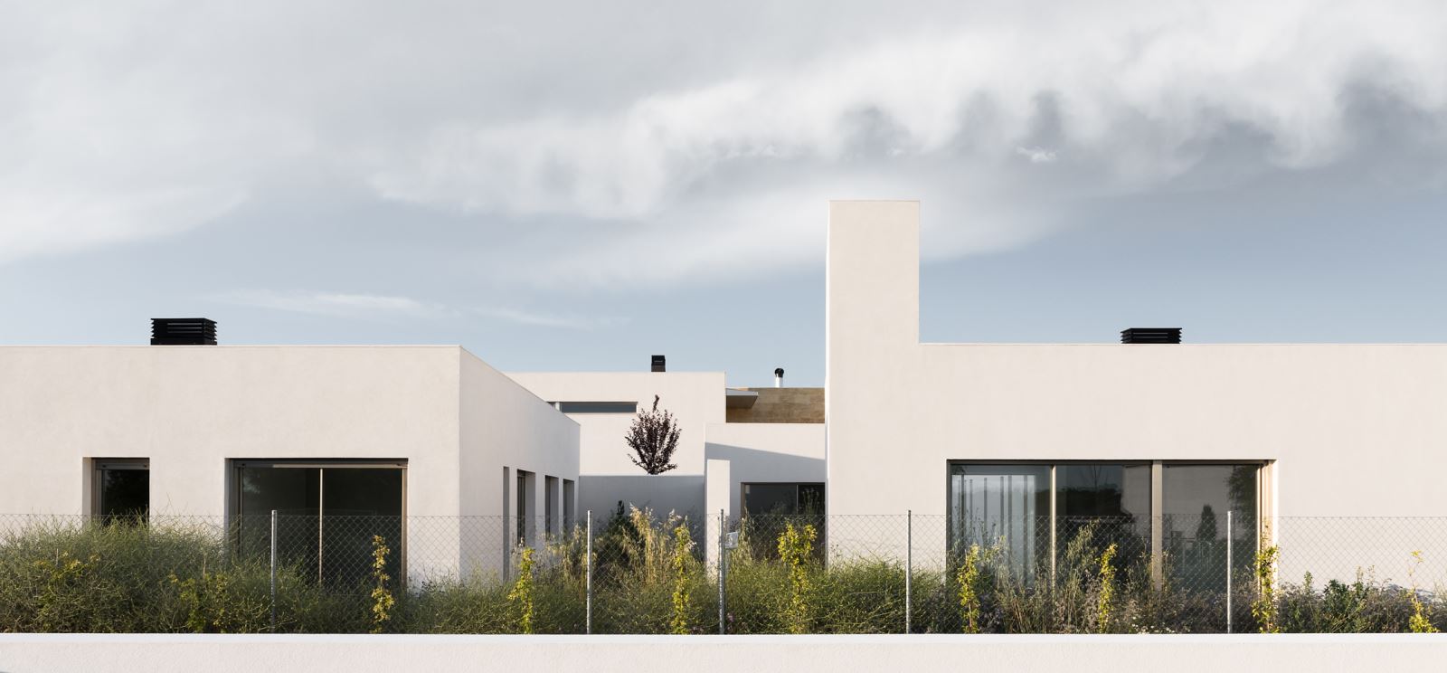 Madrid 家庭庭院住宅 | 共享户外空间与私密卧室的完美结合-12