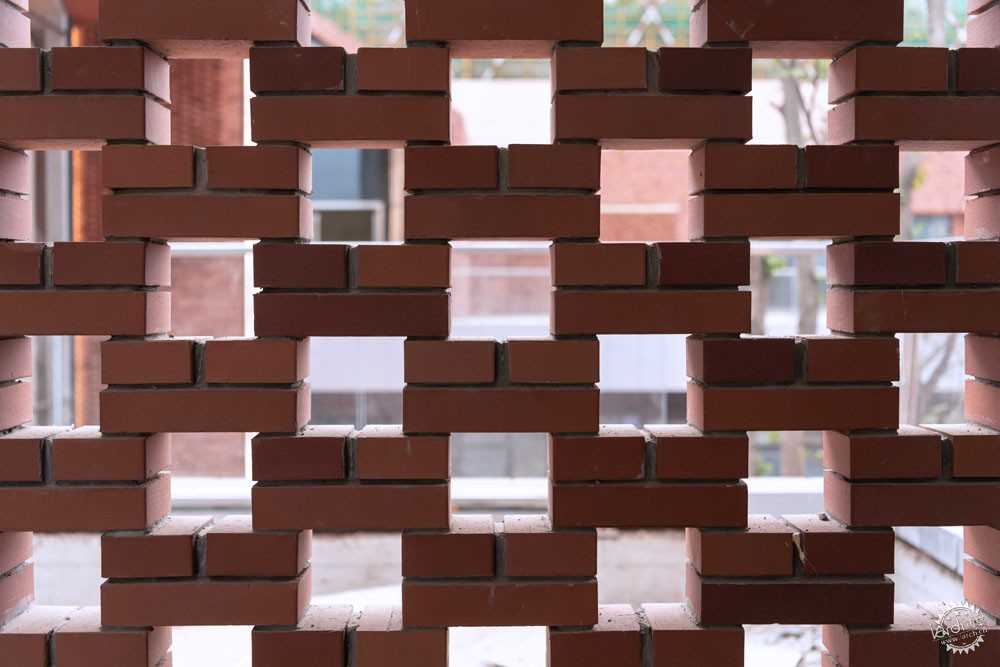 行走在光影流轉的紅緋之間 - WEHOUSE-6