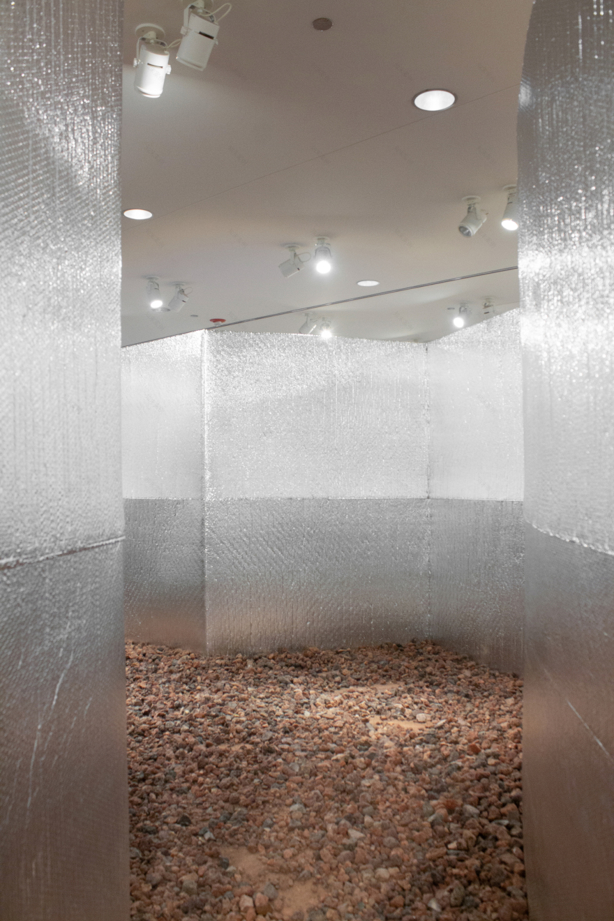 The Embellished, the Transient, and the Critical Installation / Alsar Atelier-23